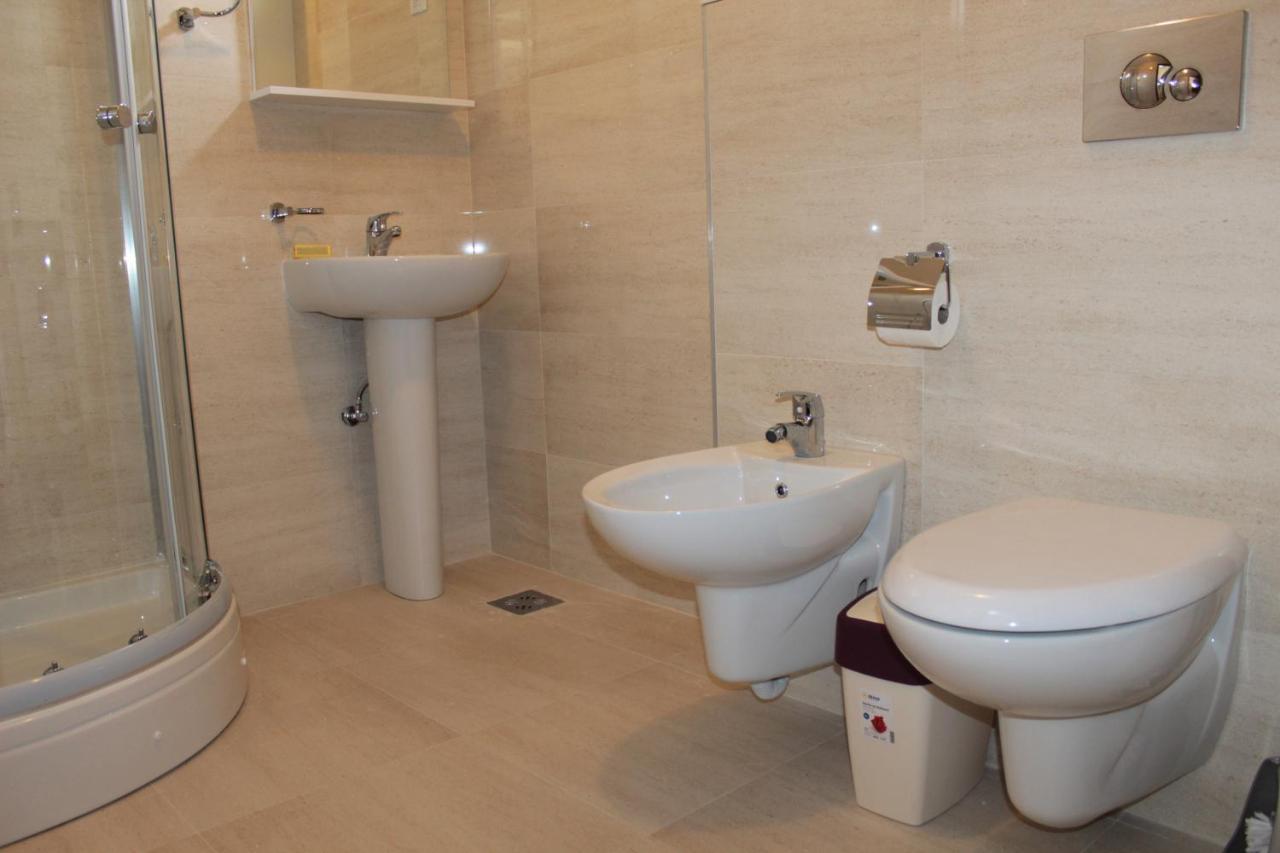 Hotel Olimp Lux à Budva Extérieur photo