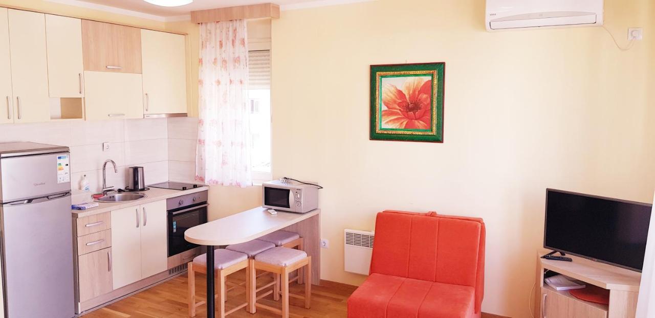 Hotel Olimp Lux à Budva Extérieur photo