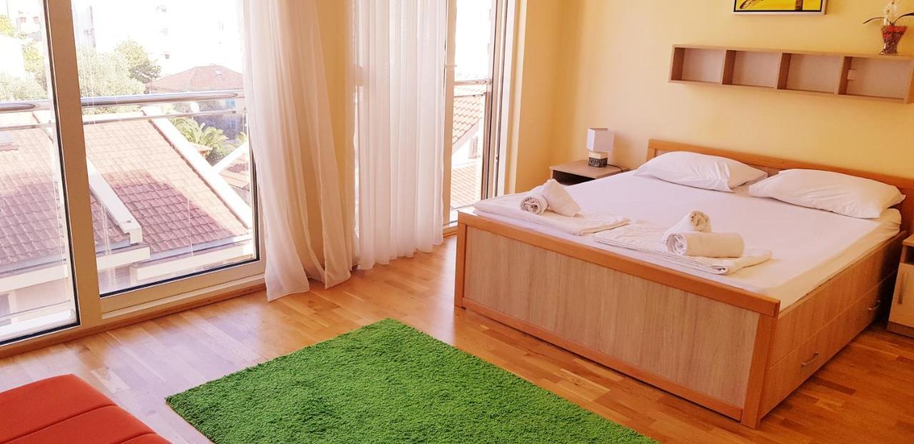 Hotel Olimp Lux à Budva Extérieur photo