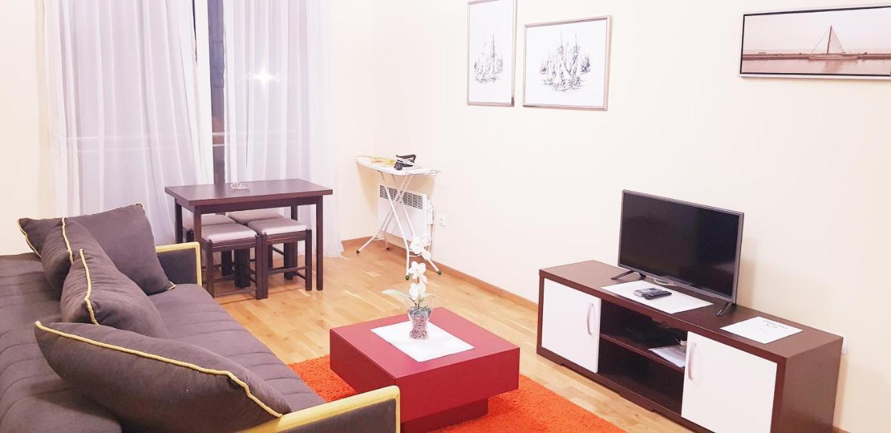 Hotel Olimp Lux à Budva Extérieur photo